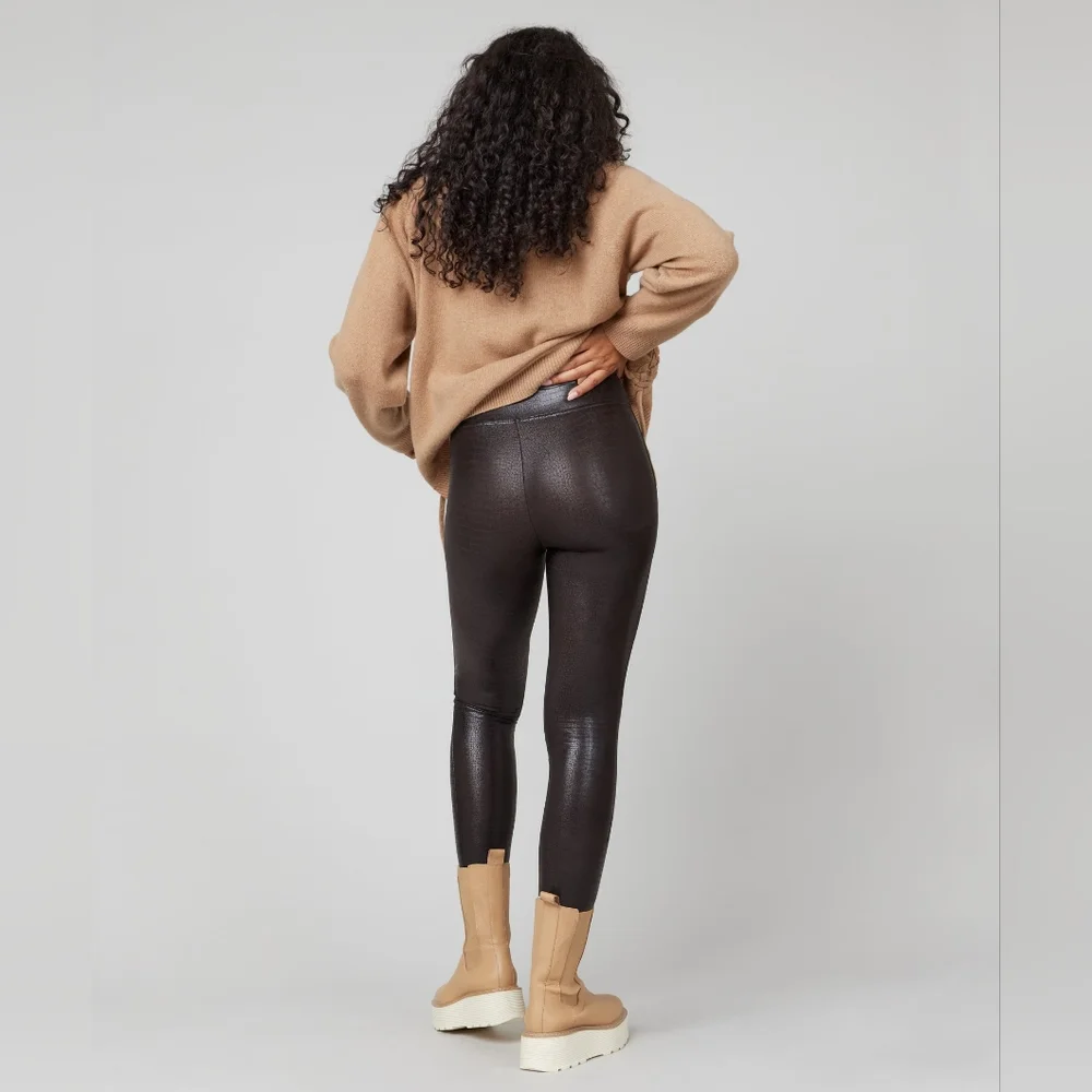 Spanx Brown Faux Leather Croc Shine Leggings Size Medium - Picture 4 of 13